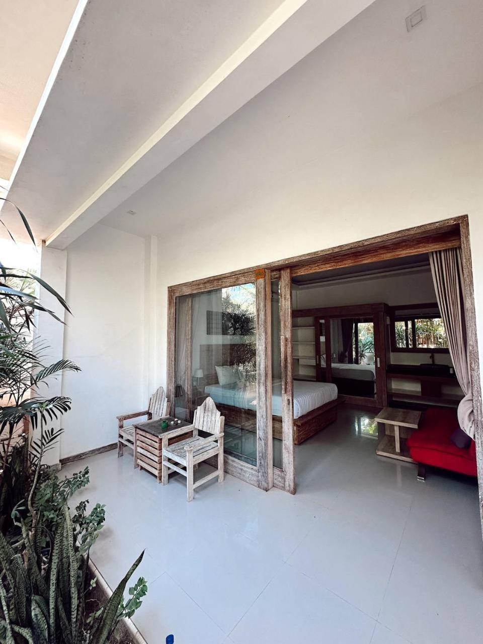 Hotel Hi5 Kuta Kuta  Exterior foto